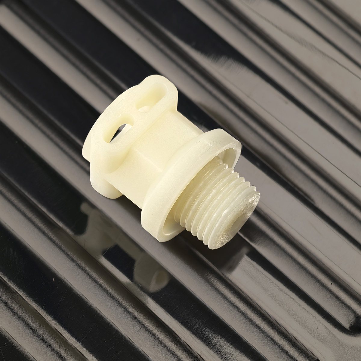 Delonghi Espresso Magnifica - Konektor Katup Solenoid dengan Klip Kopling
